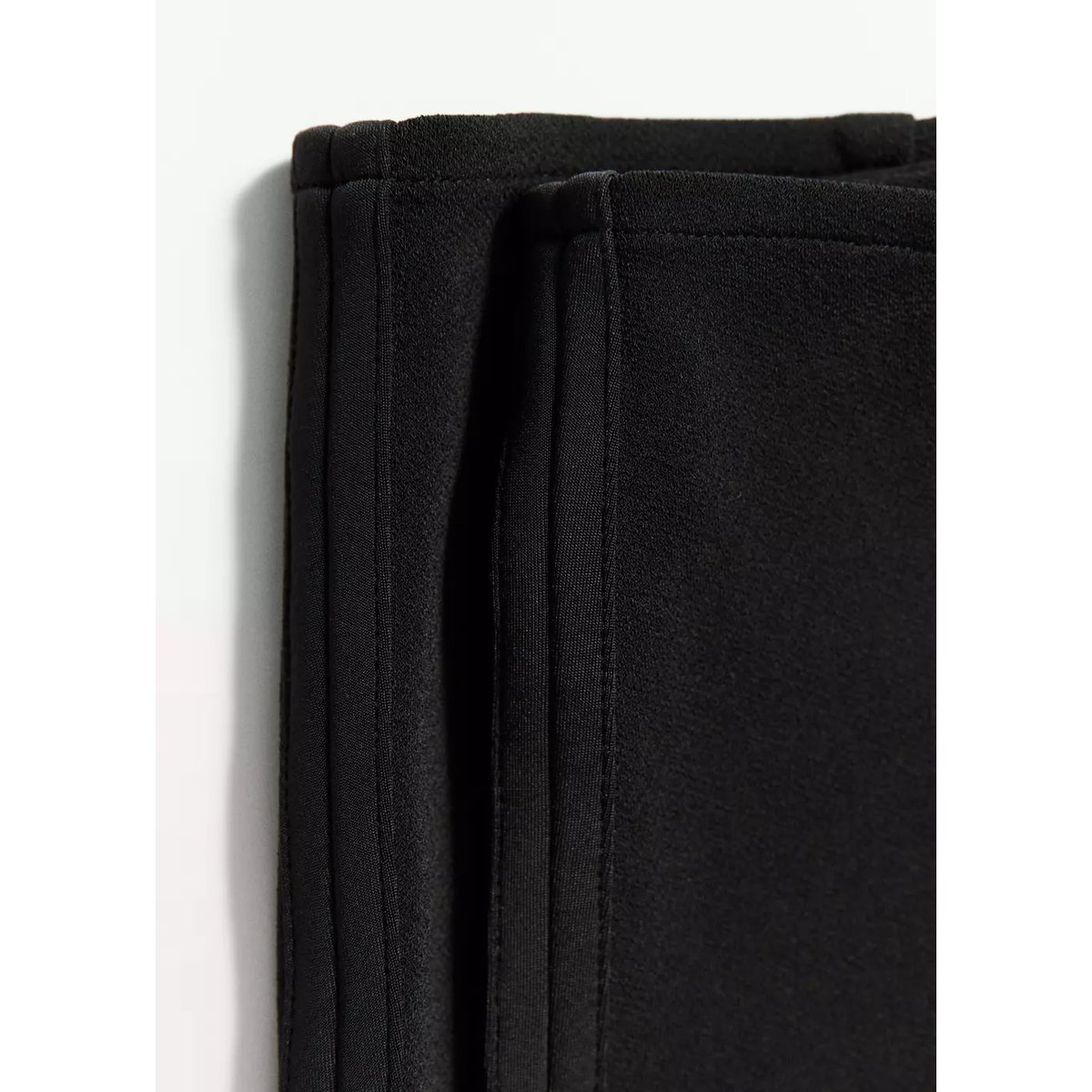 Pantalon capri ouvertures noir, MANGO