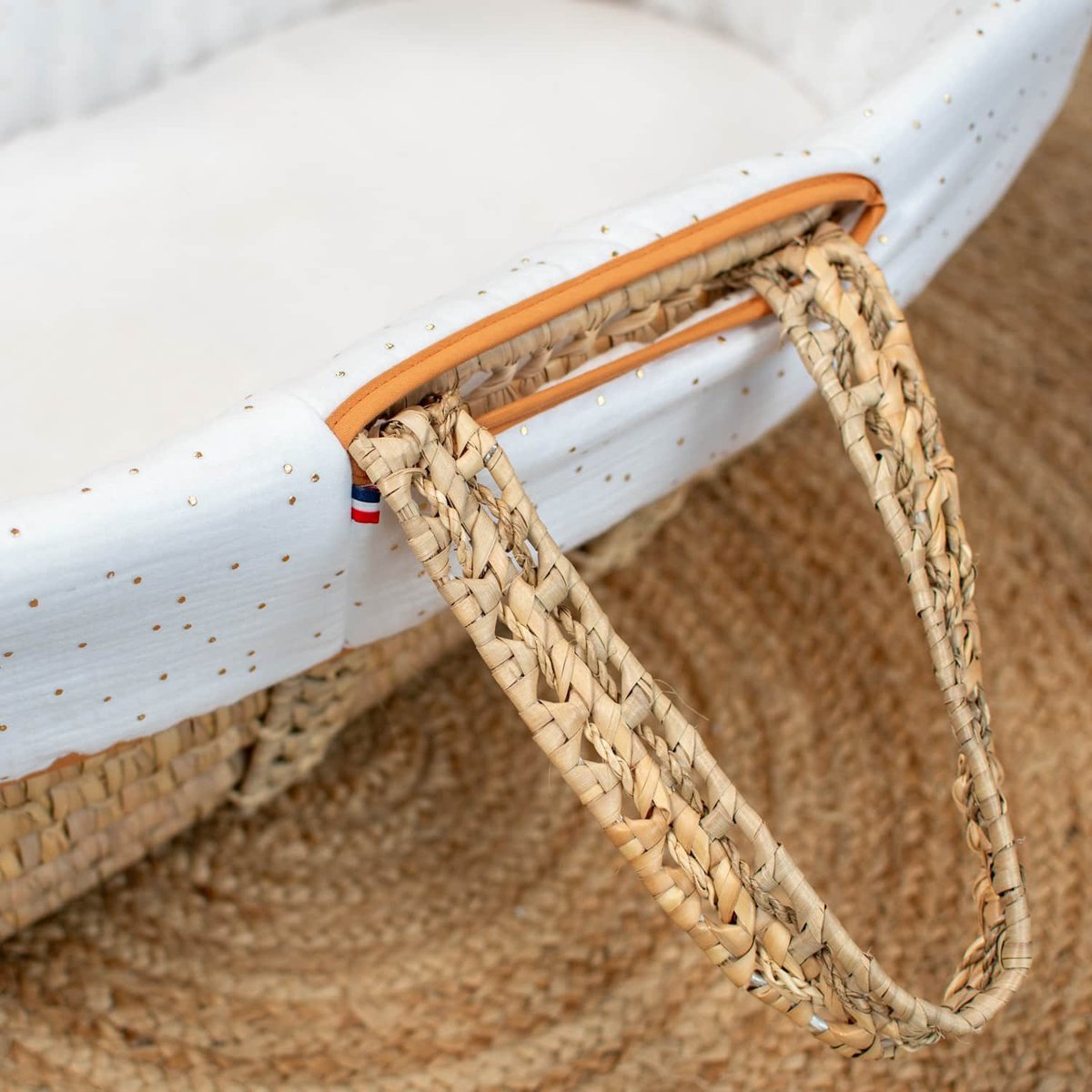 Couffin bébé avec Matelas, Habillage et Drap Housse JEANNE blanc à pois or, SEVIRA KIDS
