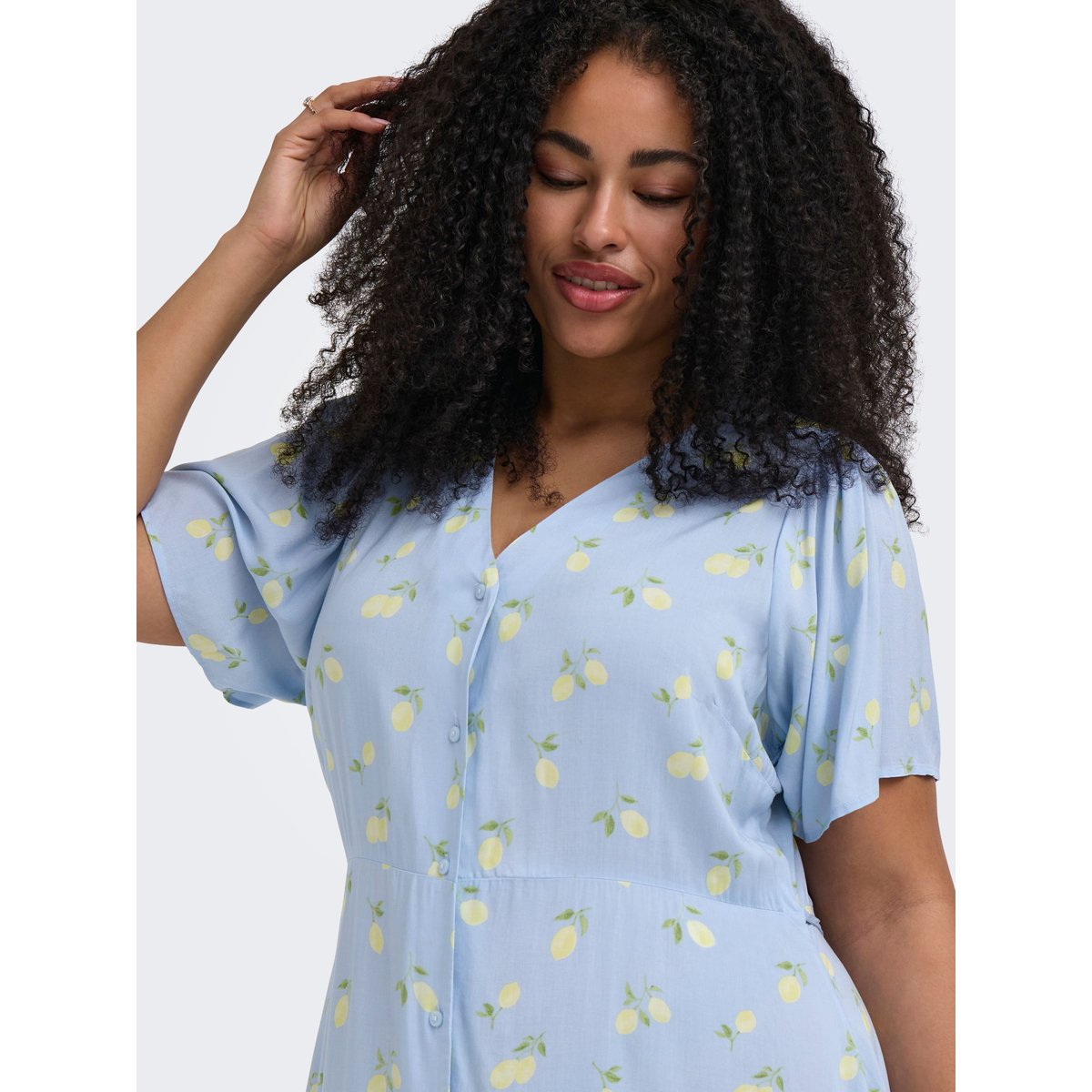 Robe cashmere blue 1, ONLY CARMAKOMA