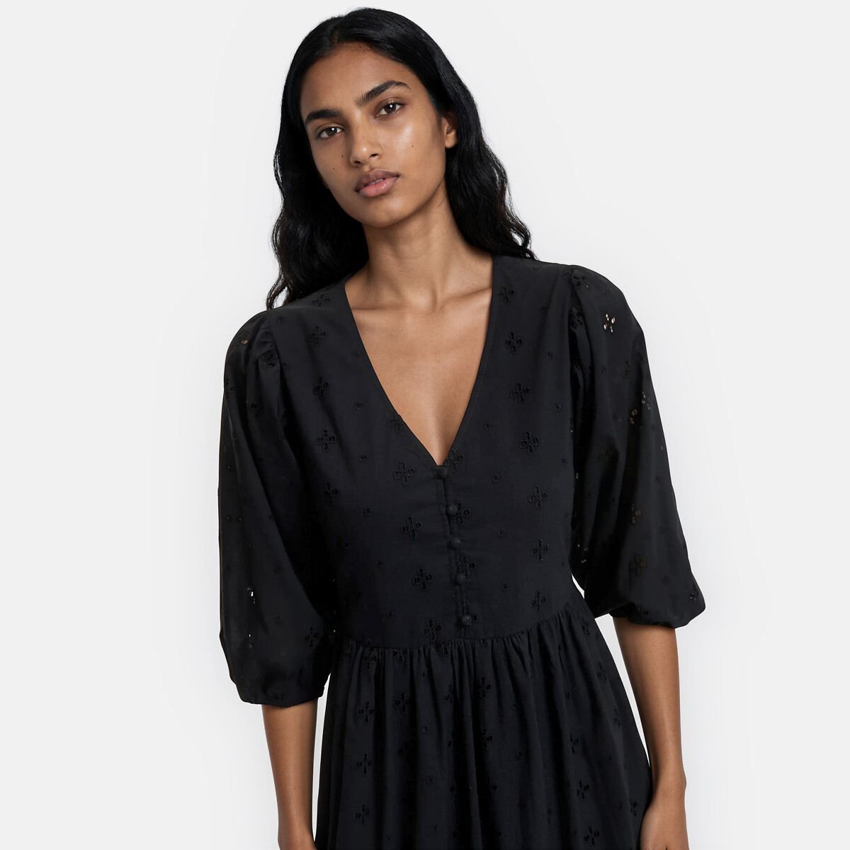 Vestido largo con escote en pico y bordado inglés negro, LA REDOUTE COLLECTIONS