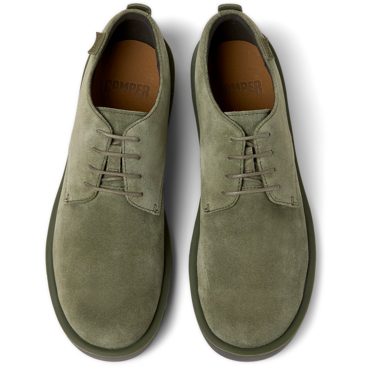 Derbies Wagon vert moyen 1, CAMPER