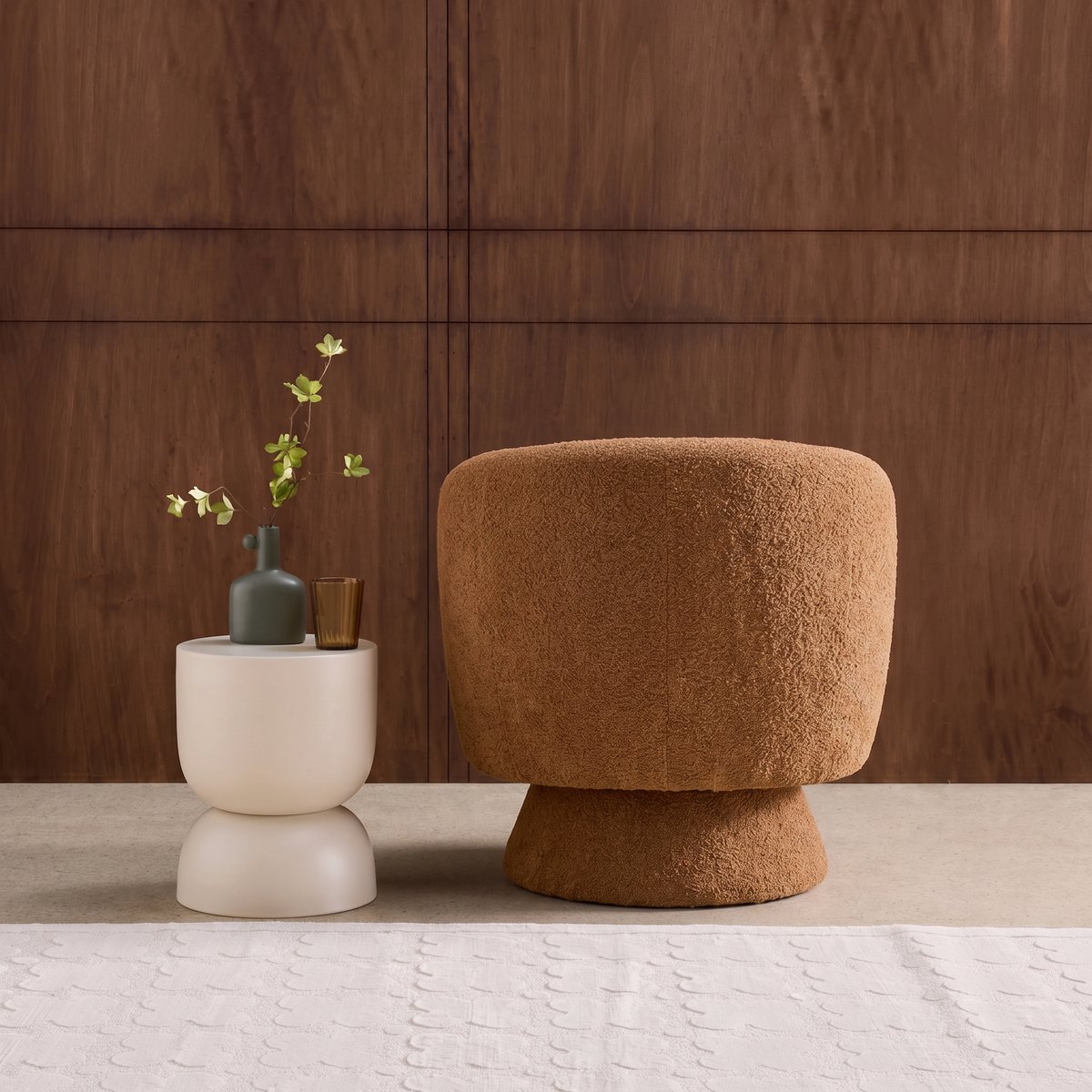 Fauteuil pivotant 360° tissu ELIAS crème, SWEEEK