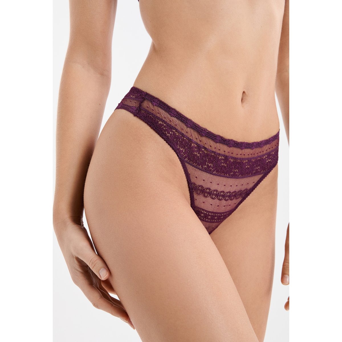 Tanga en dentelle EXCEPTION prune, ETAM