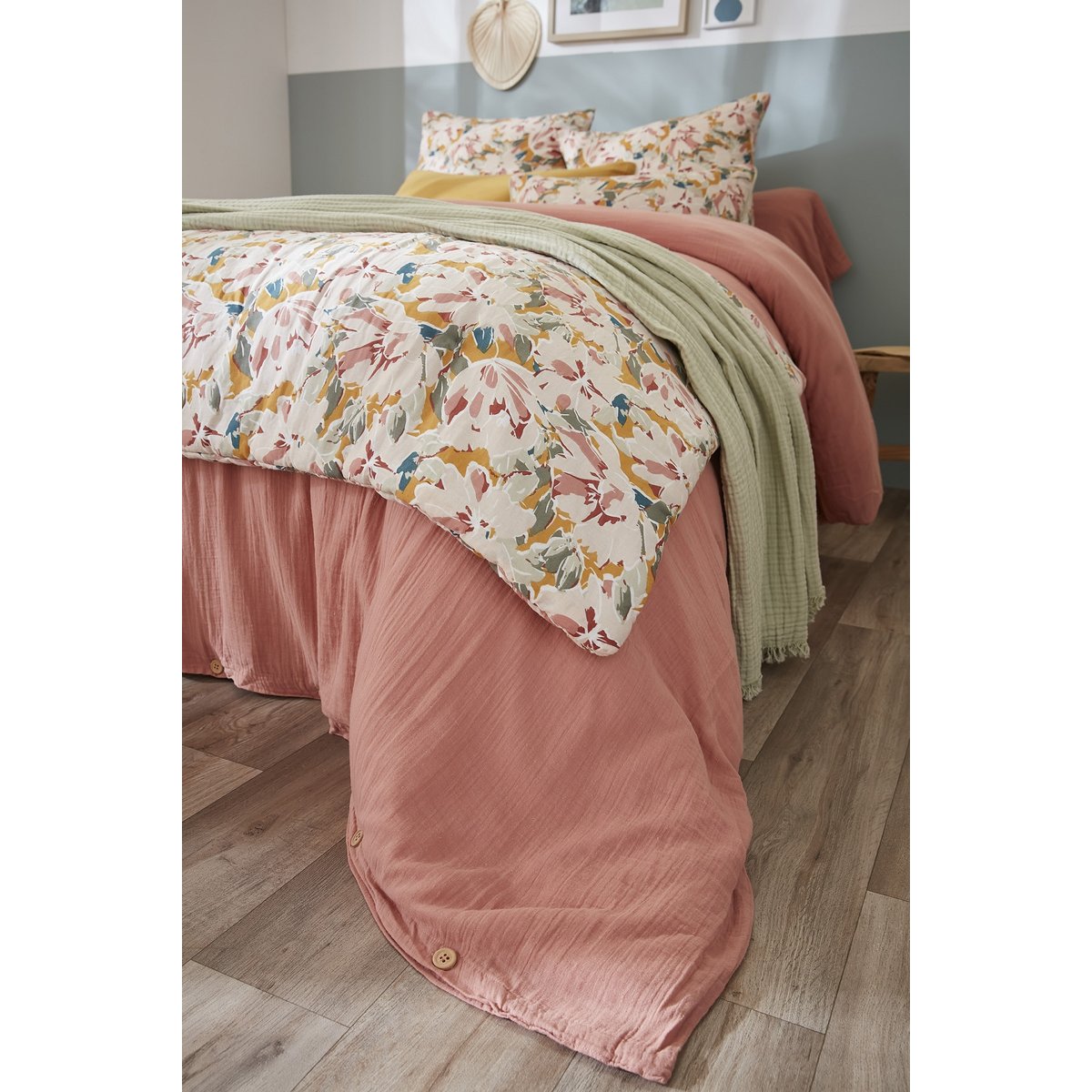 Bout de lit en gaze de coton imprimée CLARENCE  Confort et style multicolore, EDEN