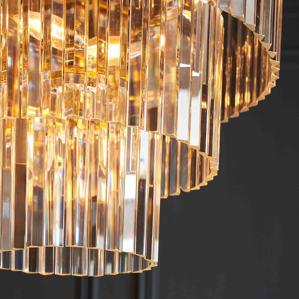 Coma 7-Light Tiered Glass Pendant Light brass, ÉDITÉ