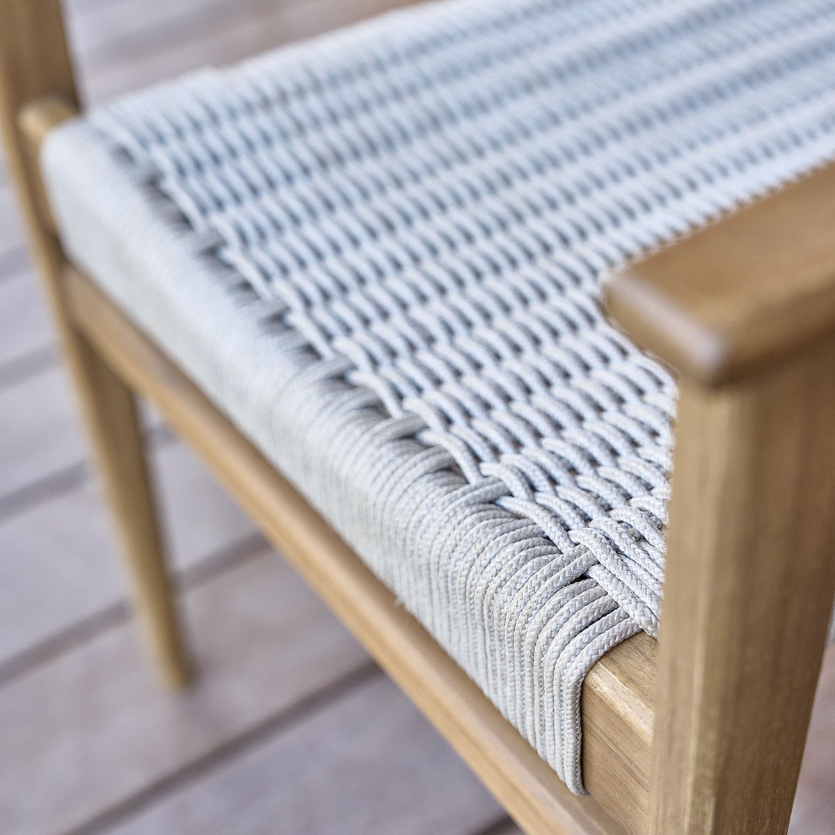 Lot de 2 fauteuils de jardin en teck massif et cordage LIVIE beige, BERAH GETAH