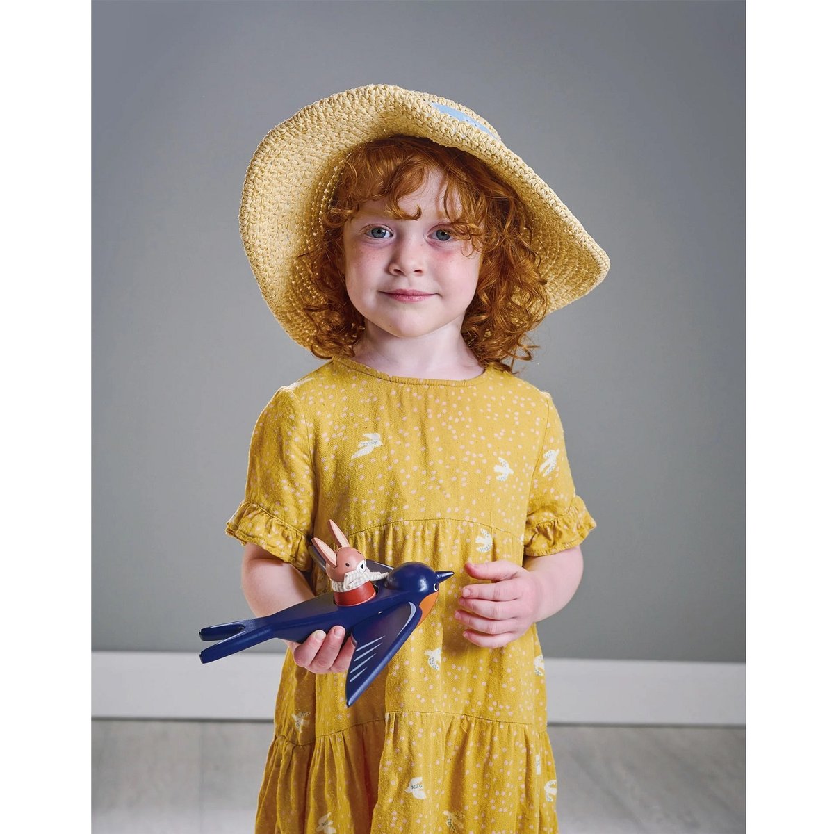 Hirondelle et son ami lapin bleu, rouge, rose, TENDER LEAF TOYS