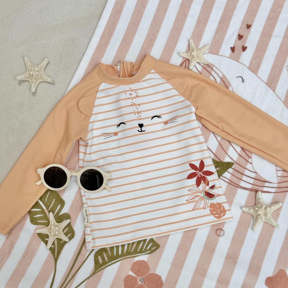 T-shirt de bain bébé de protection UV Calvi corail, PETIT BEGUIN