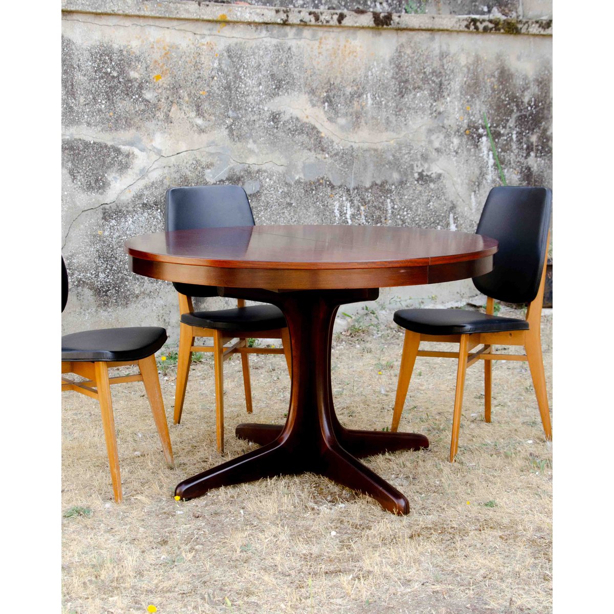 Table à manger avec allonge papillon Karla N°1215 - Bon état bois foncé, DEBONGOUT