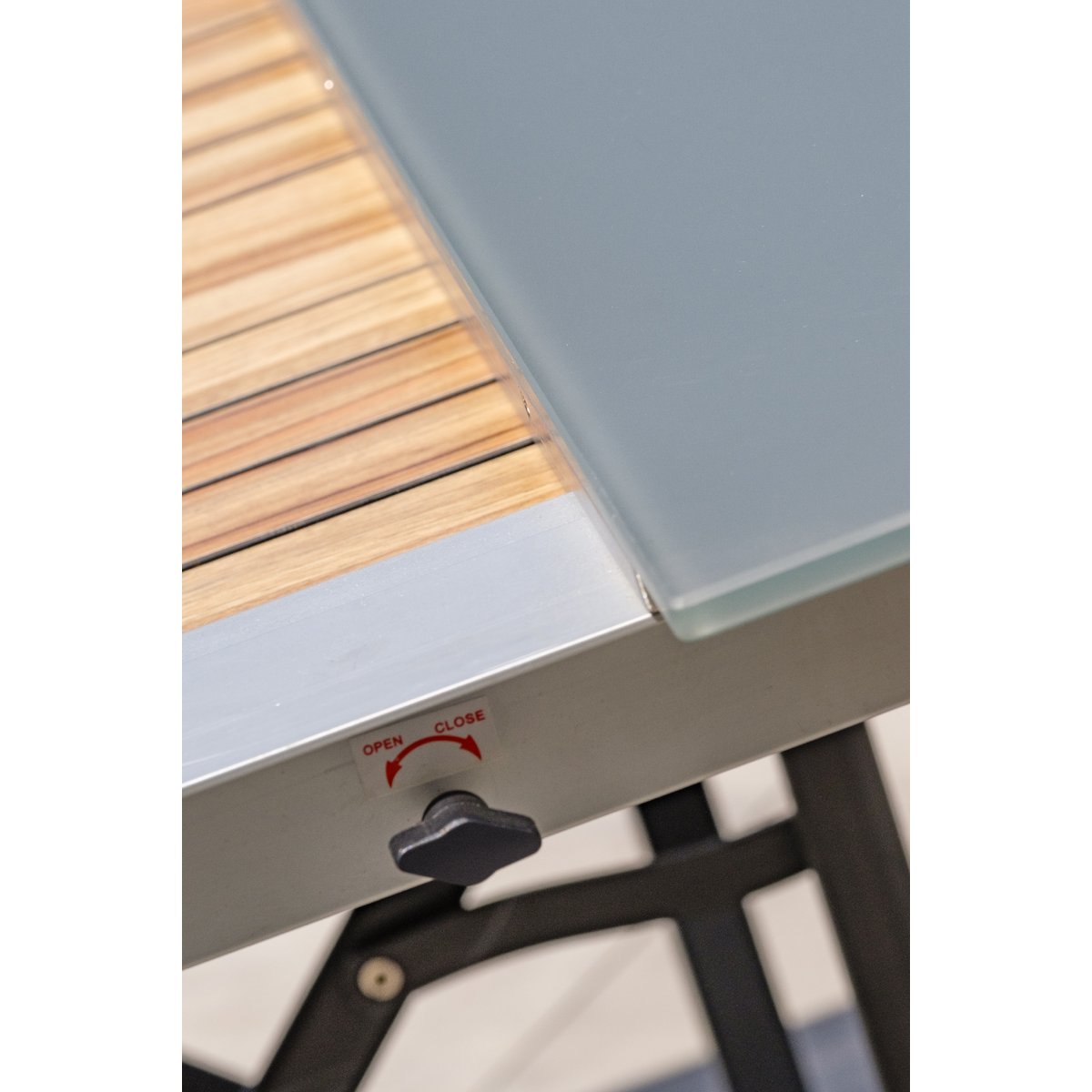 Table de jardin avec rallonge en HPL HONFLEUR gris anthracite, PARIS GARDEN