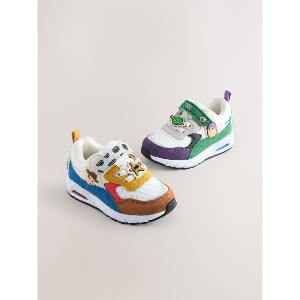Baskets à lacets et scratch toy story naturel, NEXT