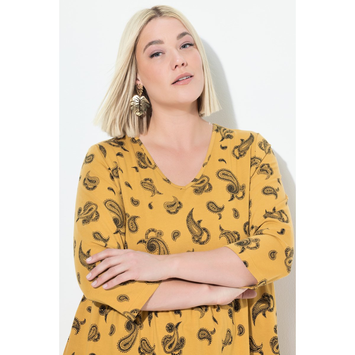 T-shirt long, décolleté en V et manches 3/4 moutarde, ULLA POPKEN