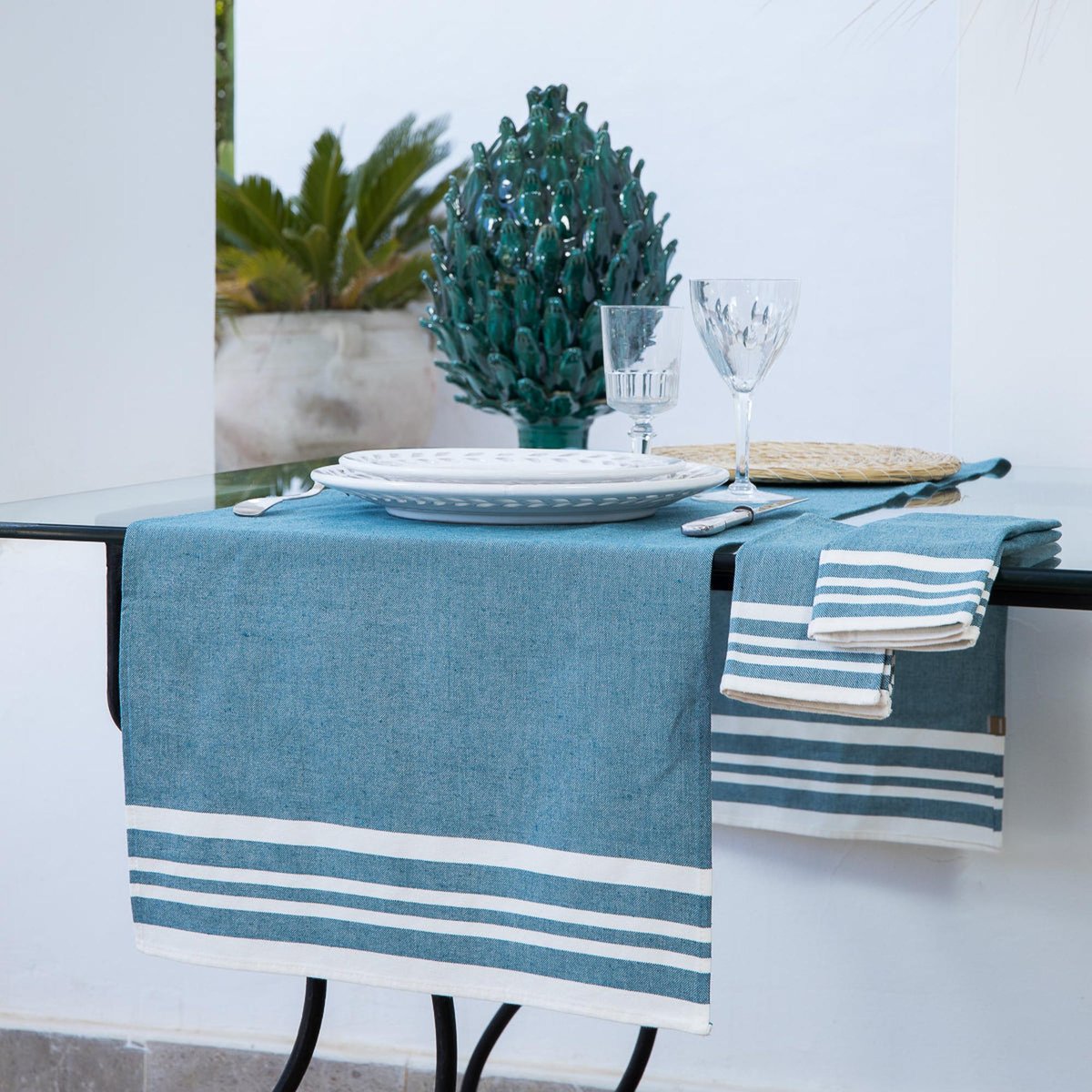 Chemin de table coton MAHDIA bleu pétrole, FEBRONIE