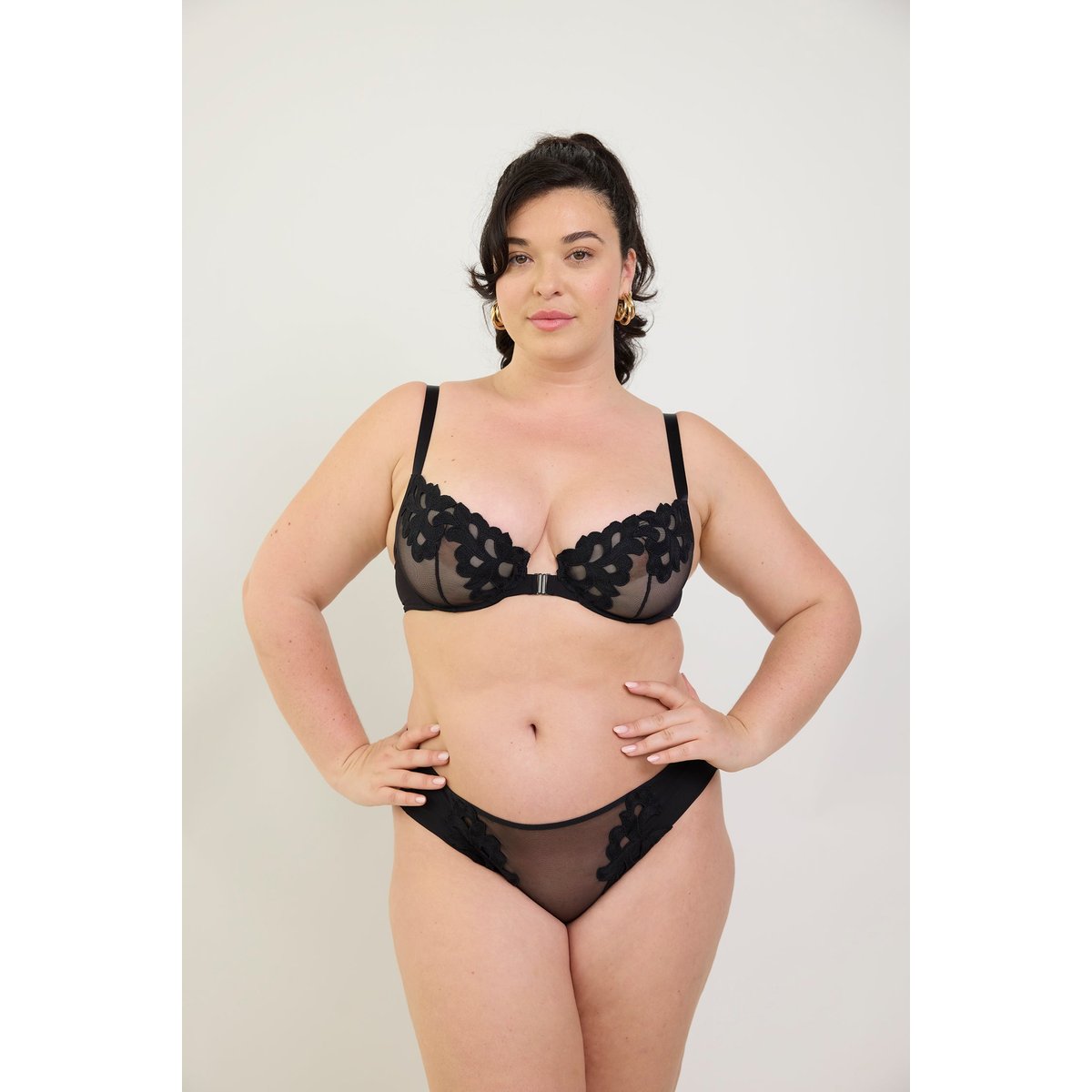 Soutien-gorge corbeille armaturé en guipure MIDNIGHT FEVER noir, MAISON LEJABY