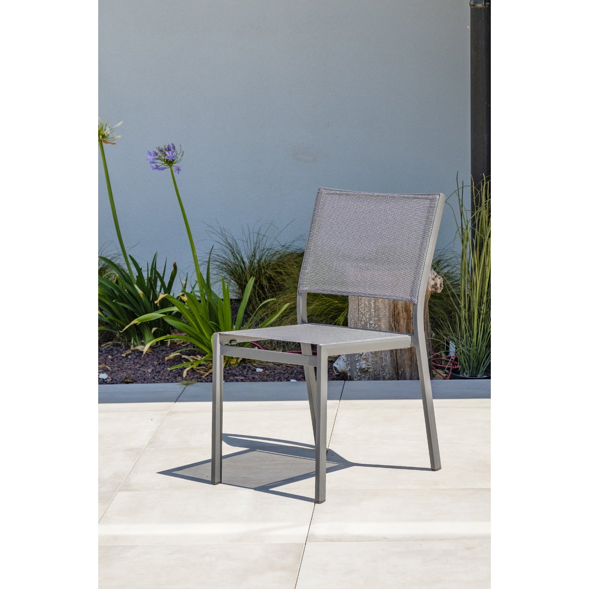 Ensemble repas de jardin 6 places en aluminium  STOCKHOLM gris anthracite, DCB GARDEN