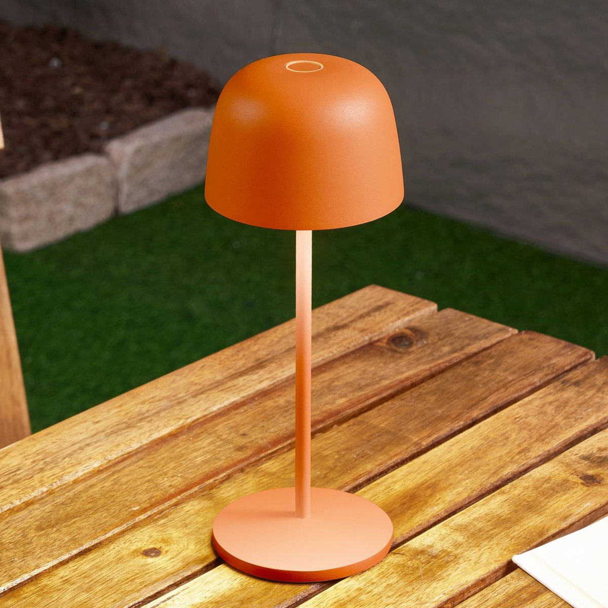 Luminaire de terrasse en aluminium moderneLED orange, LINDBY