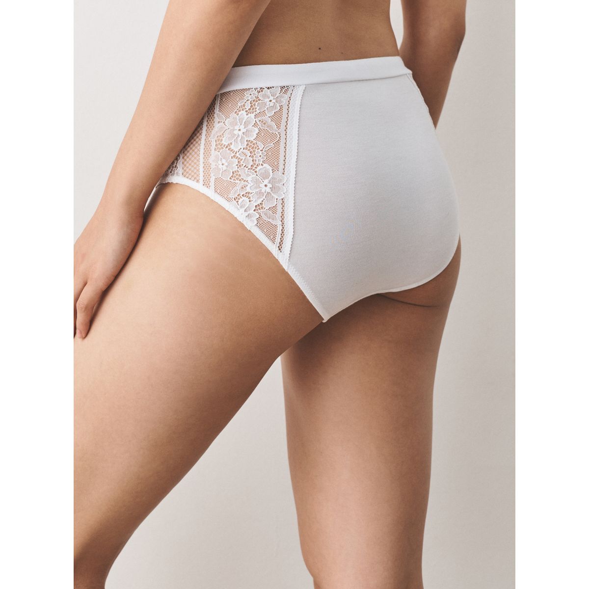 Culotte en dentelle et modal, lot de 7 monochrome, NEXT