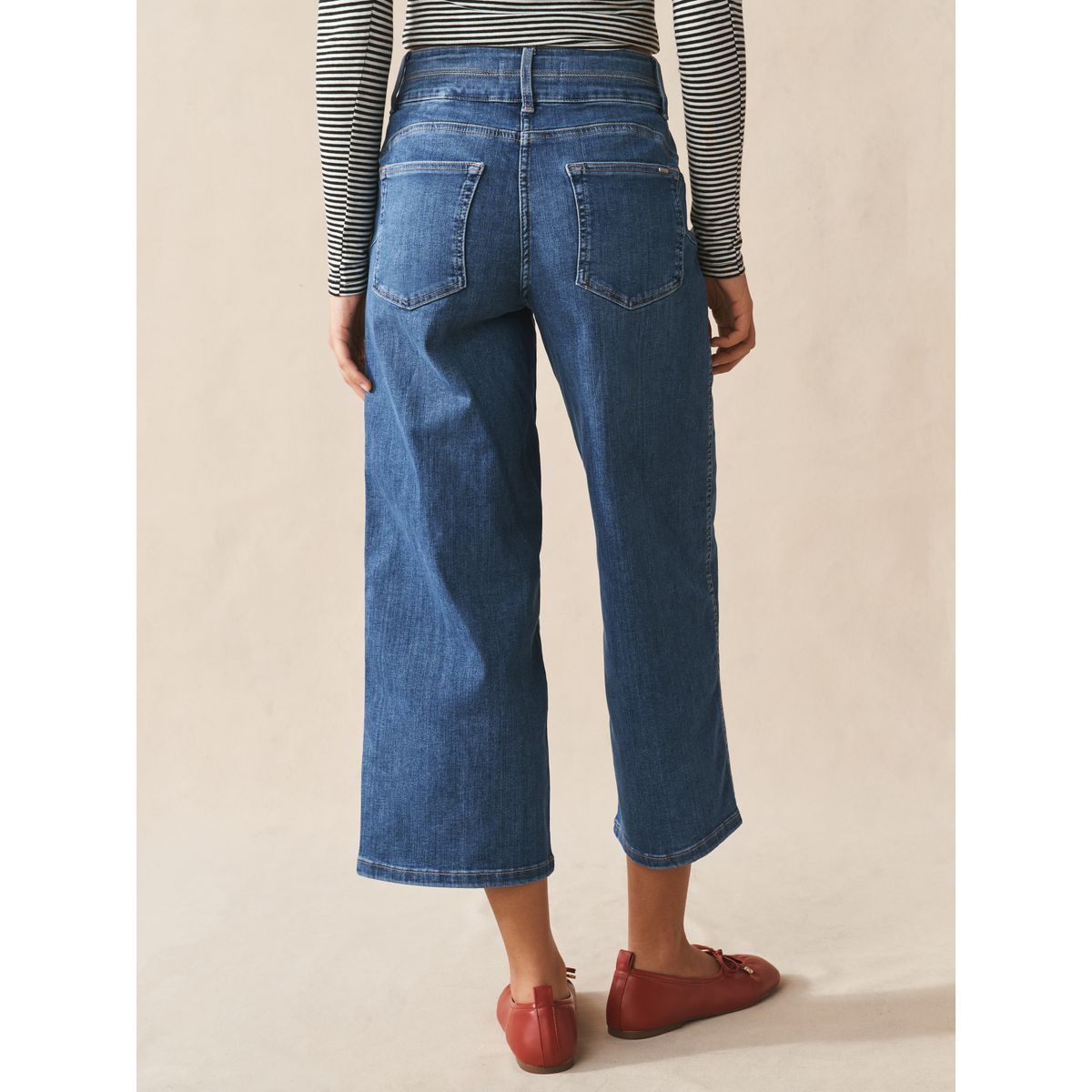 Jean crop large effet sculptant et galbant bleu moyen, NEXT