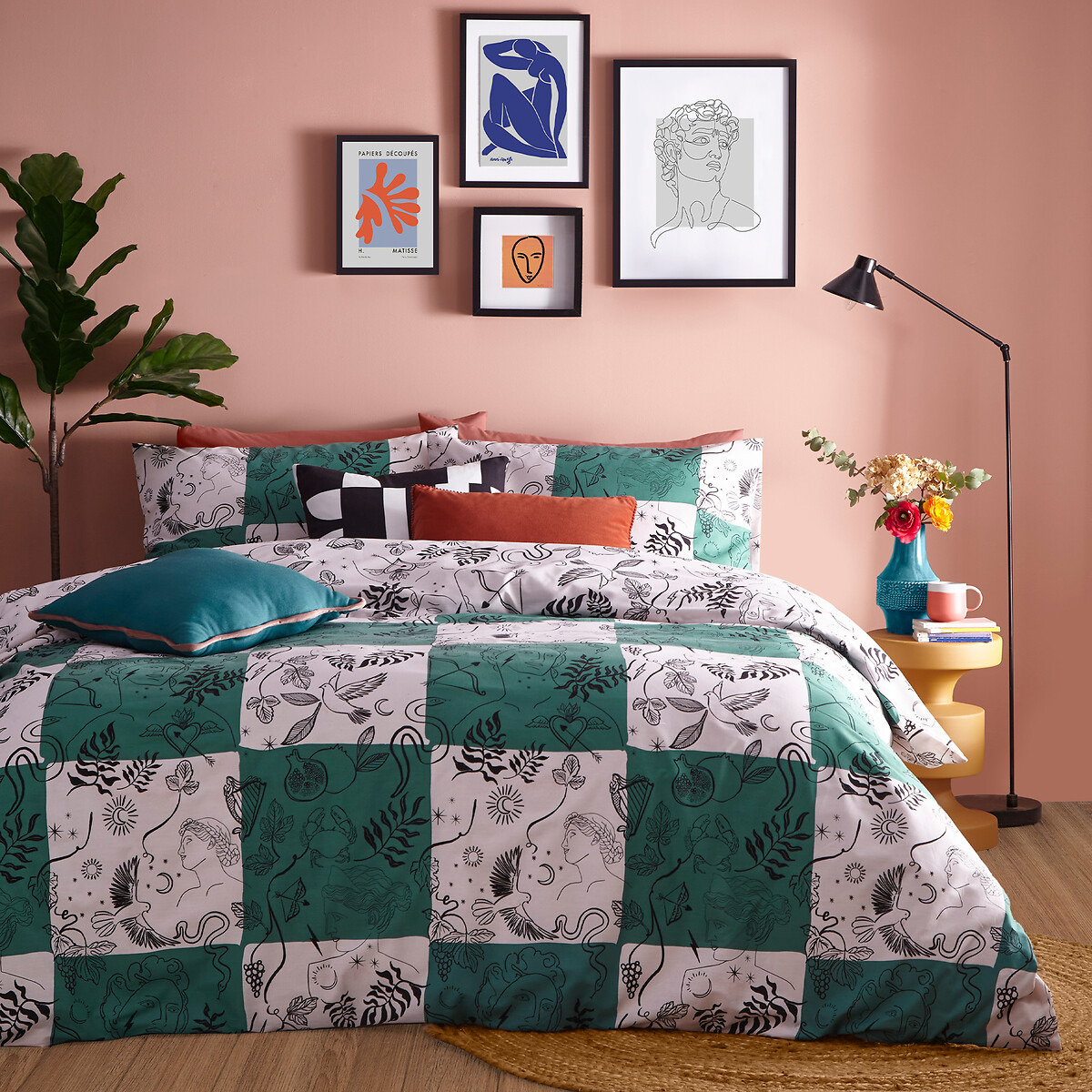 Mythos Checkerboard Reversible Cotton Mix Duvet Cover and Pillowcase Set green, FURN.