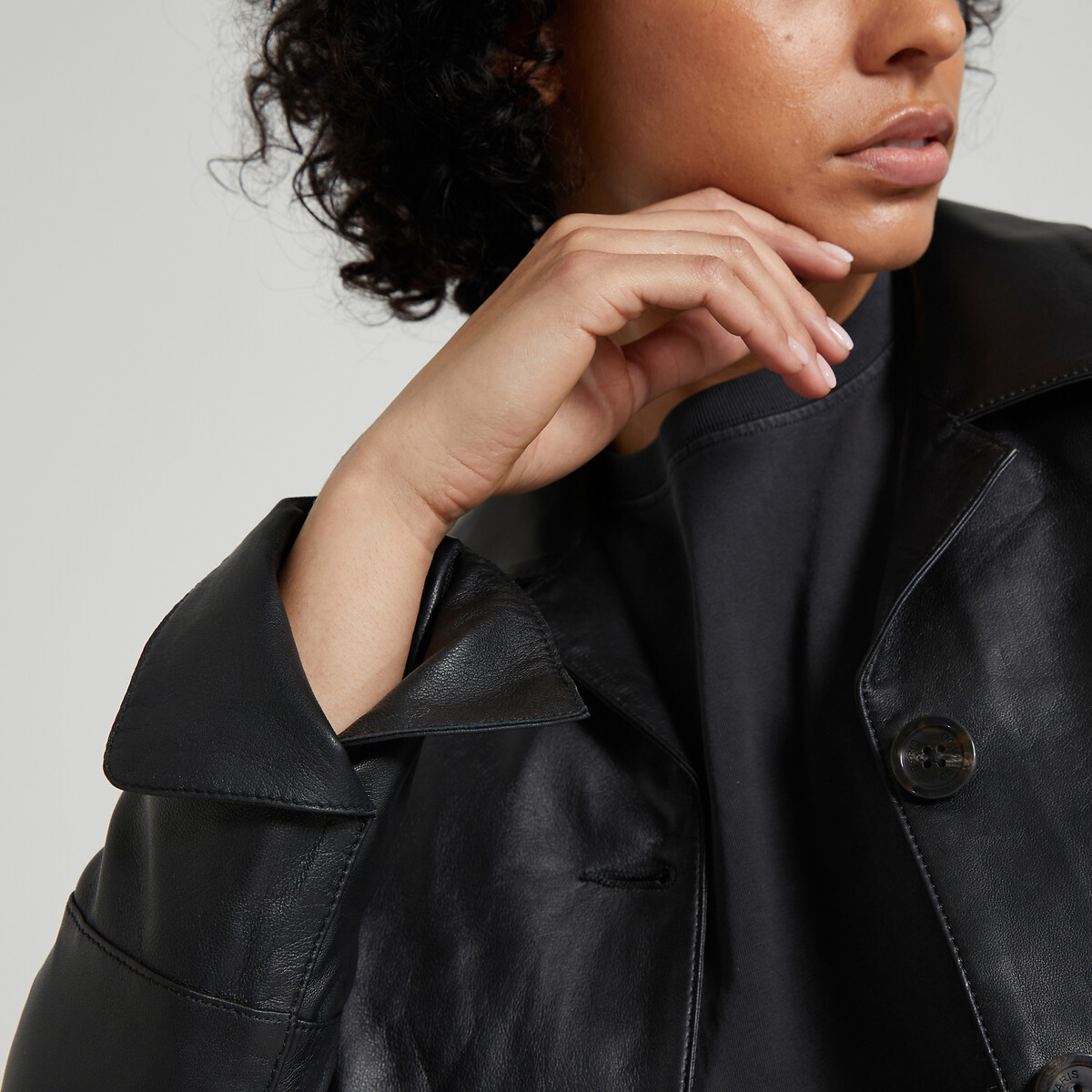 Lexia Leather Short Jacket with Tailored Collar and Button Fastening black, OAKWOOD