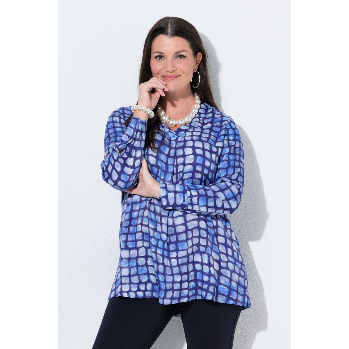 Blouse en satin à carreaux, pli fantaisie marine foncé, ULLA POPKEN