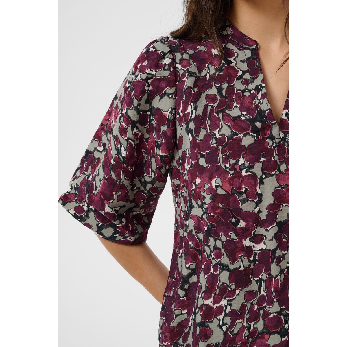 Blouse à manches courtes marron fudge abstract animal, KAFFE