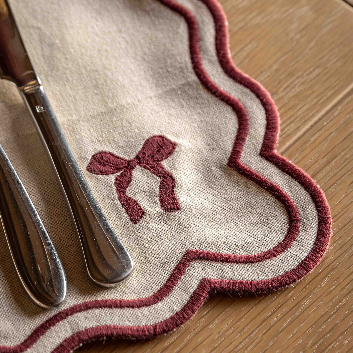 Set of 4 Vintage Scalloped Bow Napkins natural, ÉDITÉ