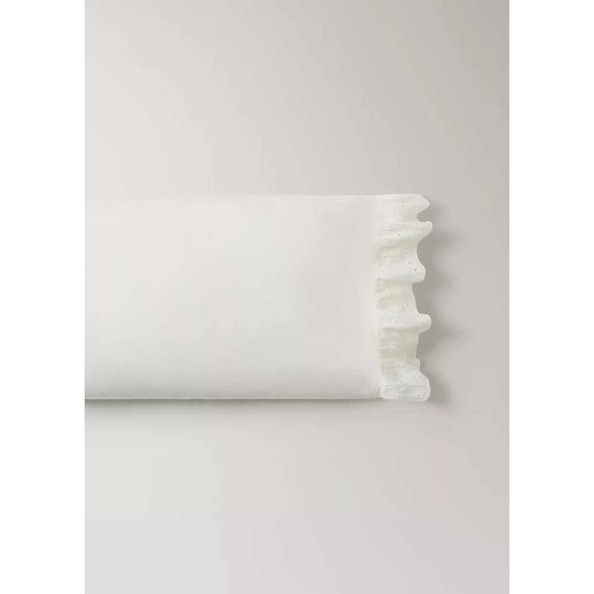 Taie d’oreiller garment-wash volant lin 45x110 cm blanc cassé, MANGO HOME