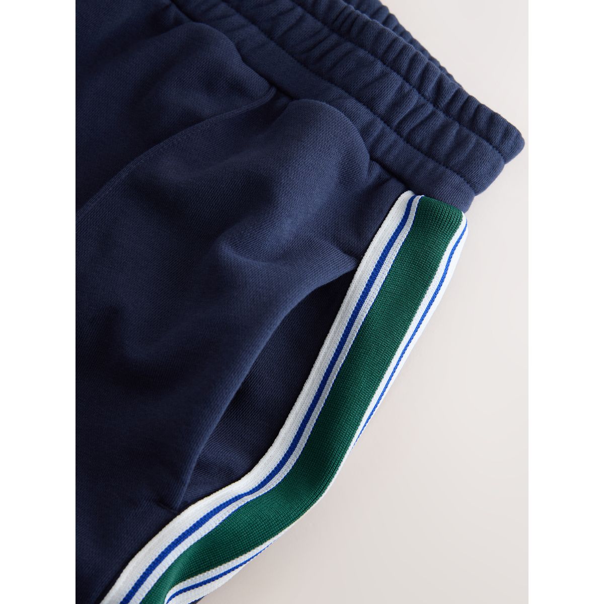 Pantalon de jogging large avec bande latérale bleu marine, NEXT