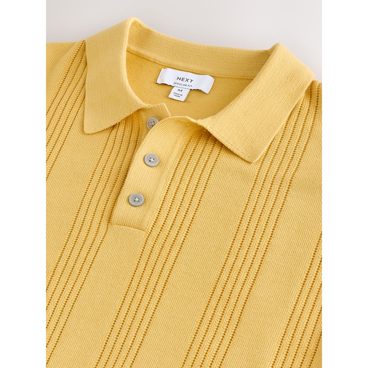 Polo en maille pointelle de coton majoritaire jaune, NEXT