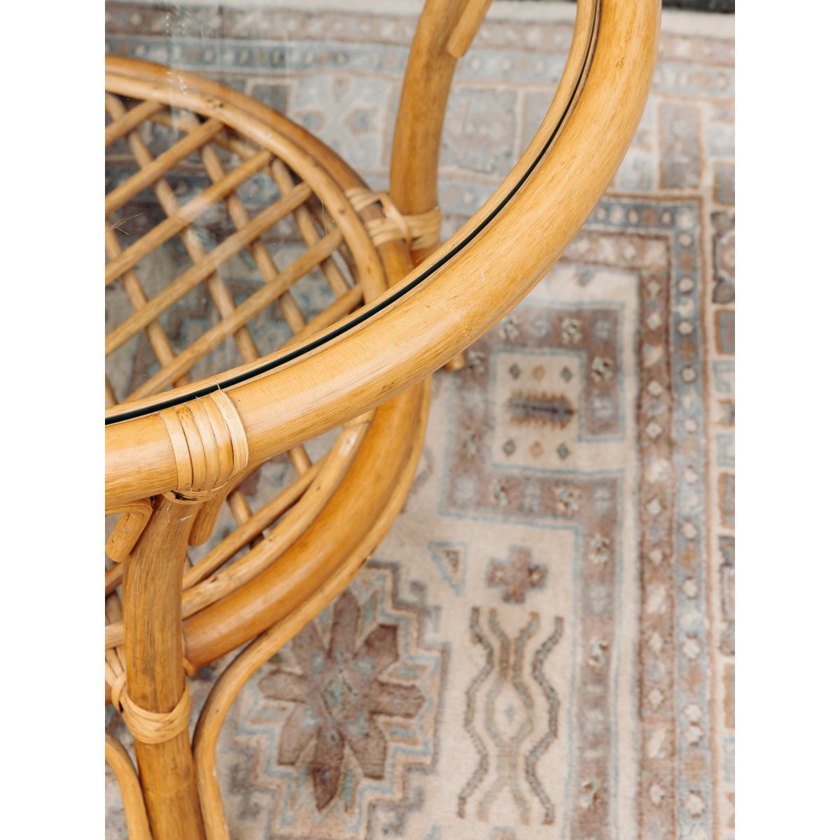 Table basse en rotin Léonie N°252 - Bon état bois, DEBONGOUT