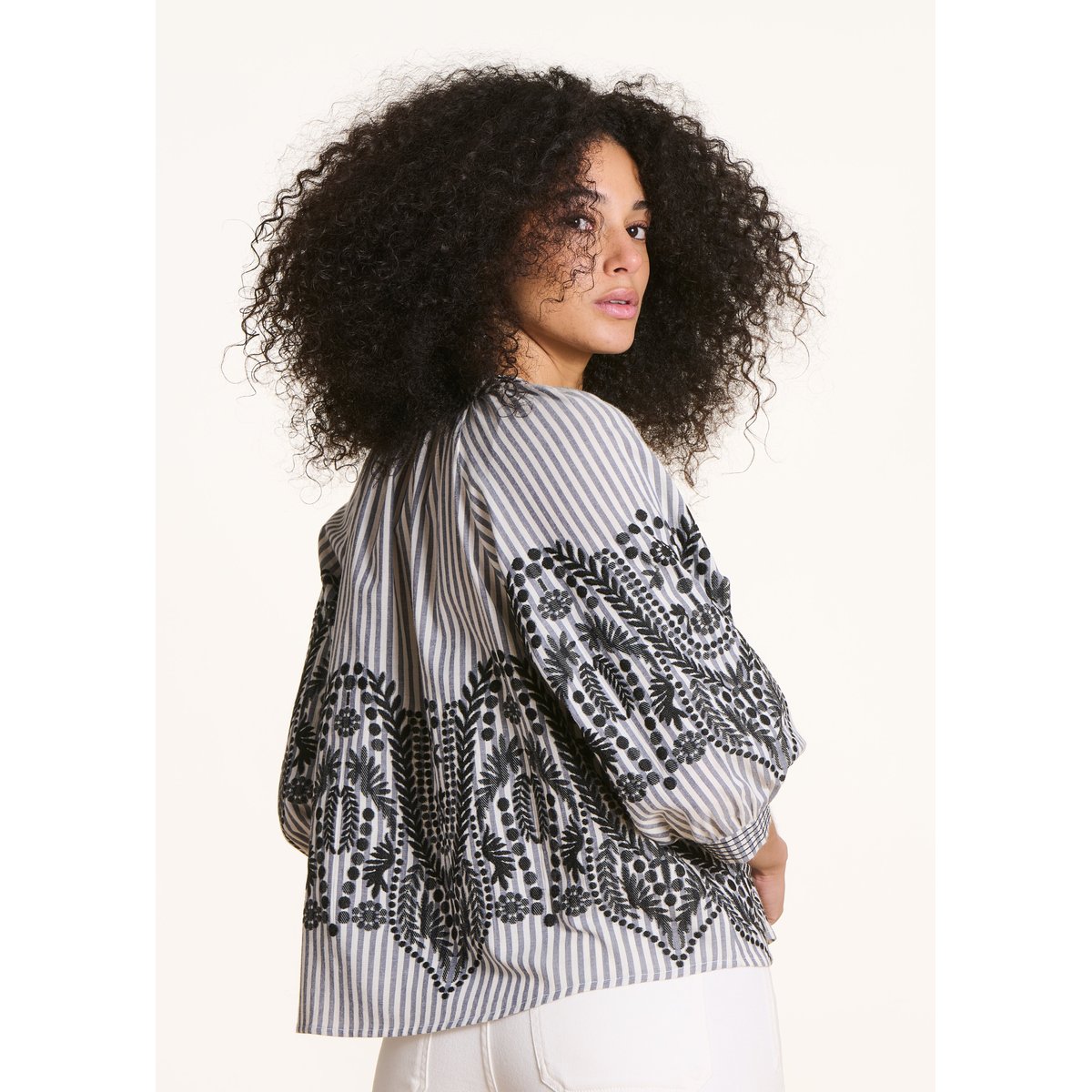 Chemise ample à rayures et motif jacquard noir, LA FEE MARABOUTEE