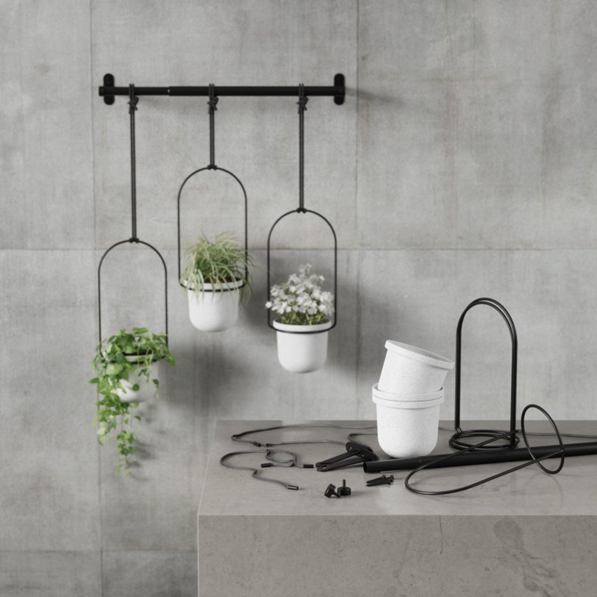 Triflora Hanging Planters, Set of 3 blanc, UMBRA