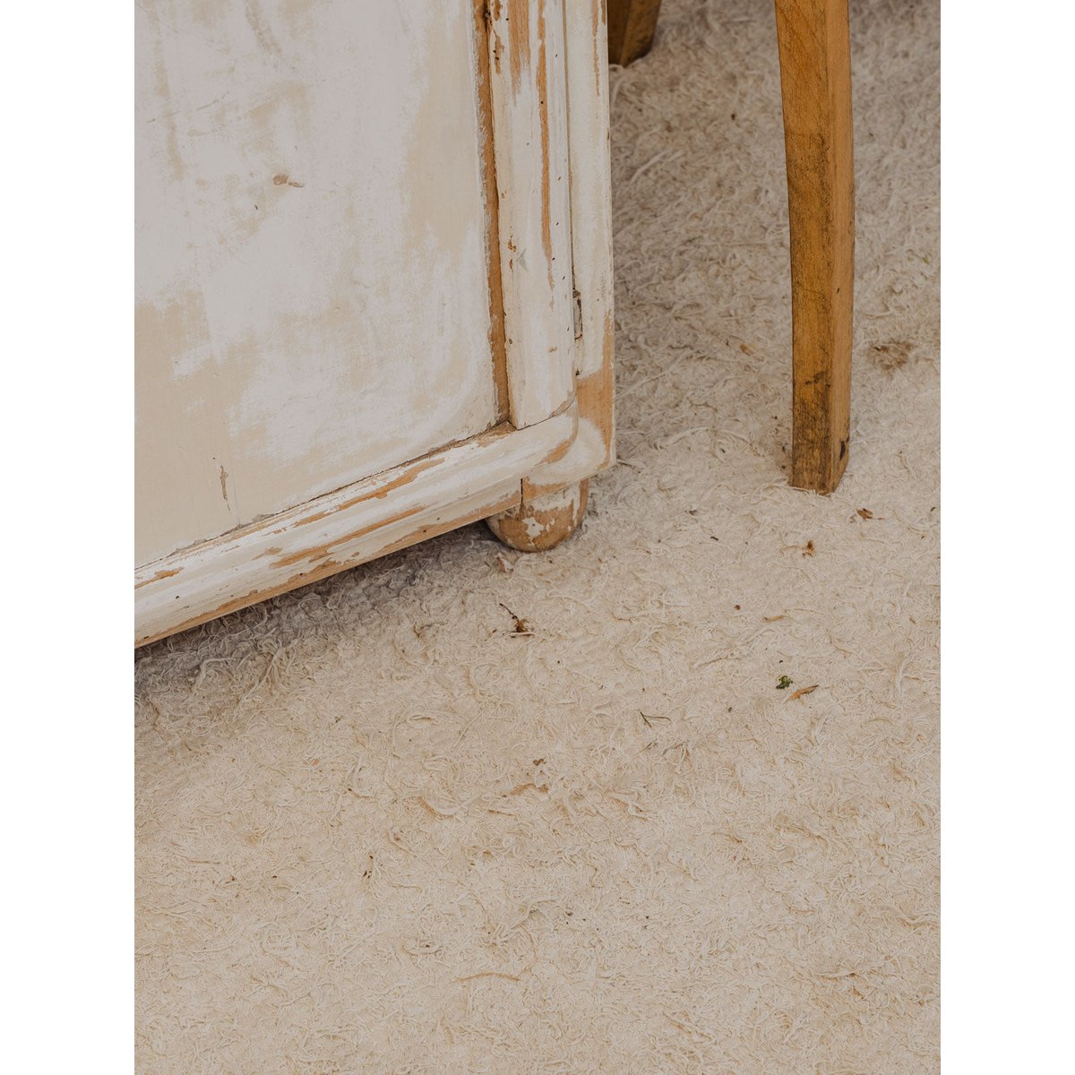 Meuble d'appoint en bois blanc Gilbert N°1778 - Bon état blanc, DEBONGOUT
