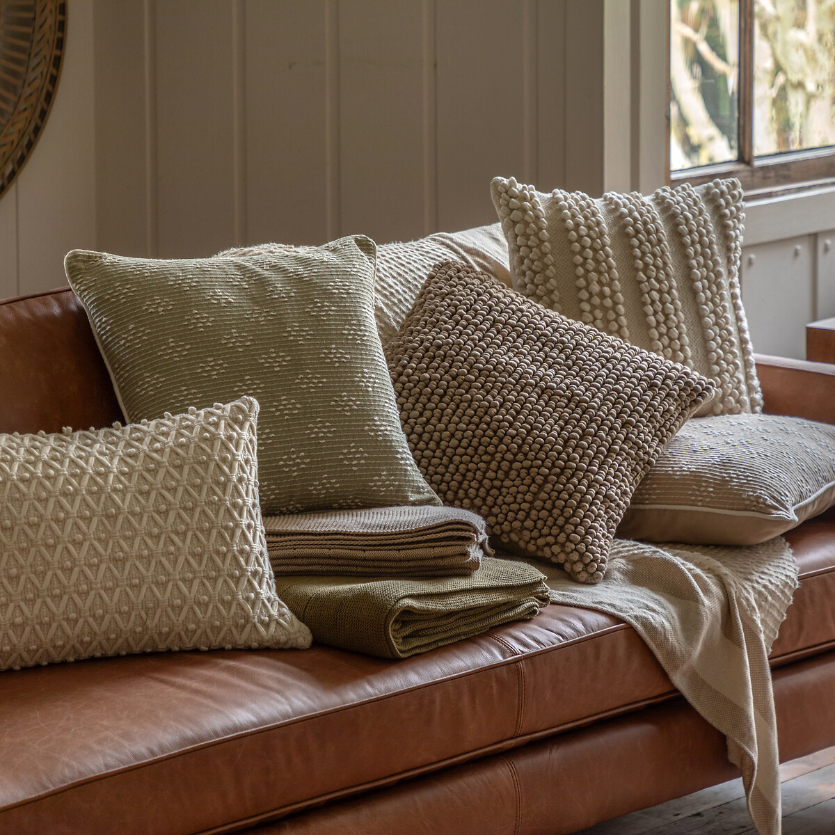 Loren Woven Filled Cushion sage, SO'HOME