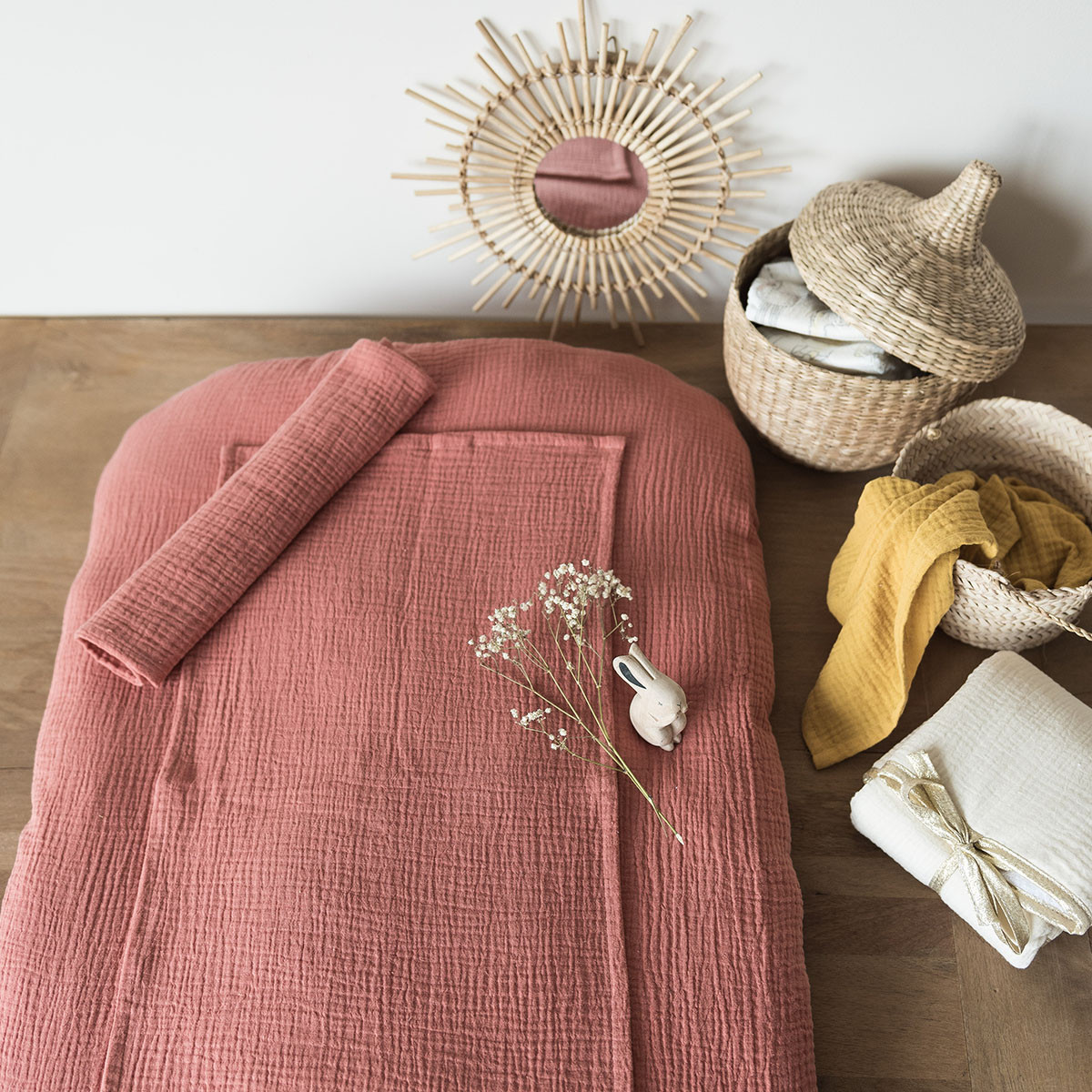 Housse de matelas à langer + 2 langes - LES ESSENTIELS marsala, COCOEKO