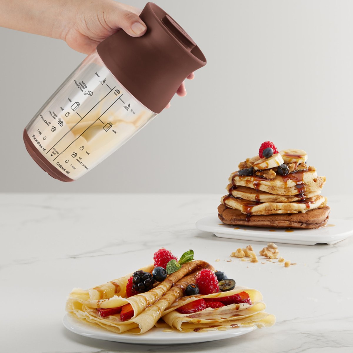 Shaker pour crêpes et gâteaux marron, LEKUE