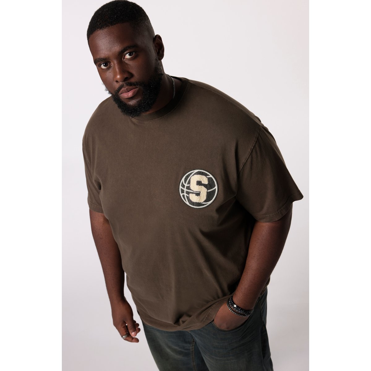 T-shirt oversize à manches courtes marron foncé, STHUGE