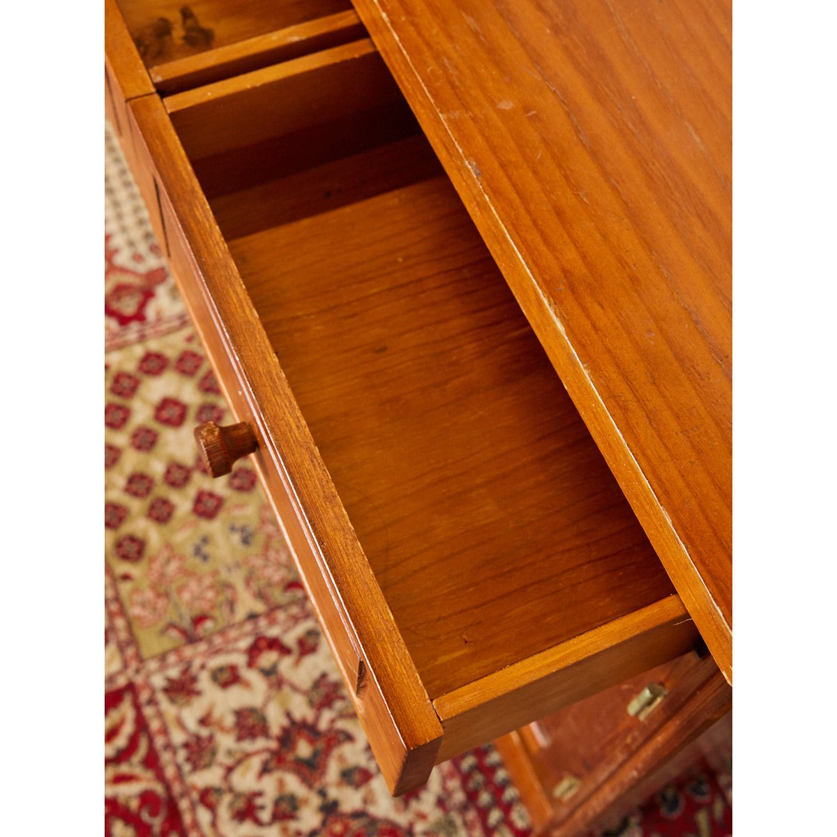 Petit buffet en bois Gilbert N°1720 - Bon état bois clair, DEBONGOUT