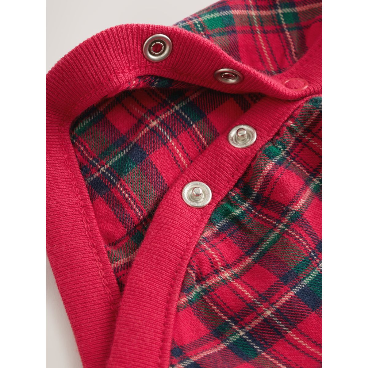 Chemise, pantalon et bretelles bébé, 3 pièces rouge à carreaux, NEXT