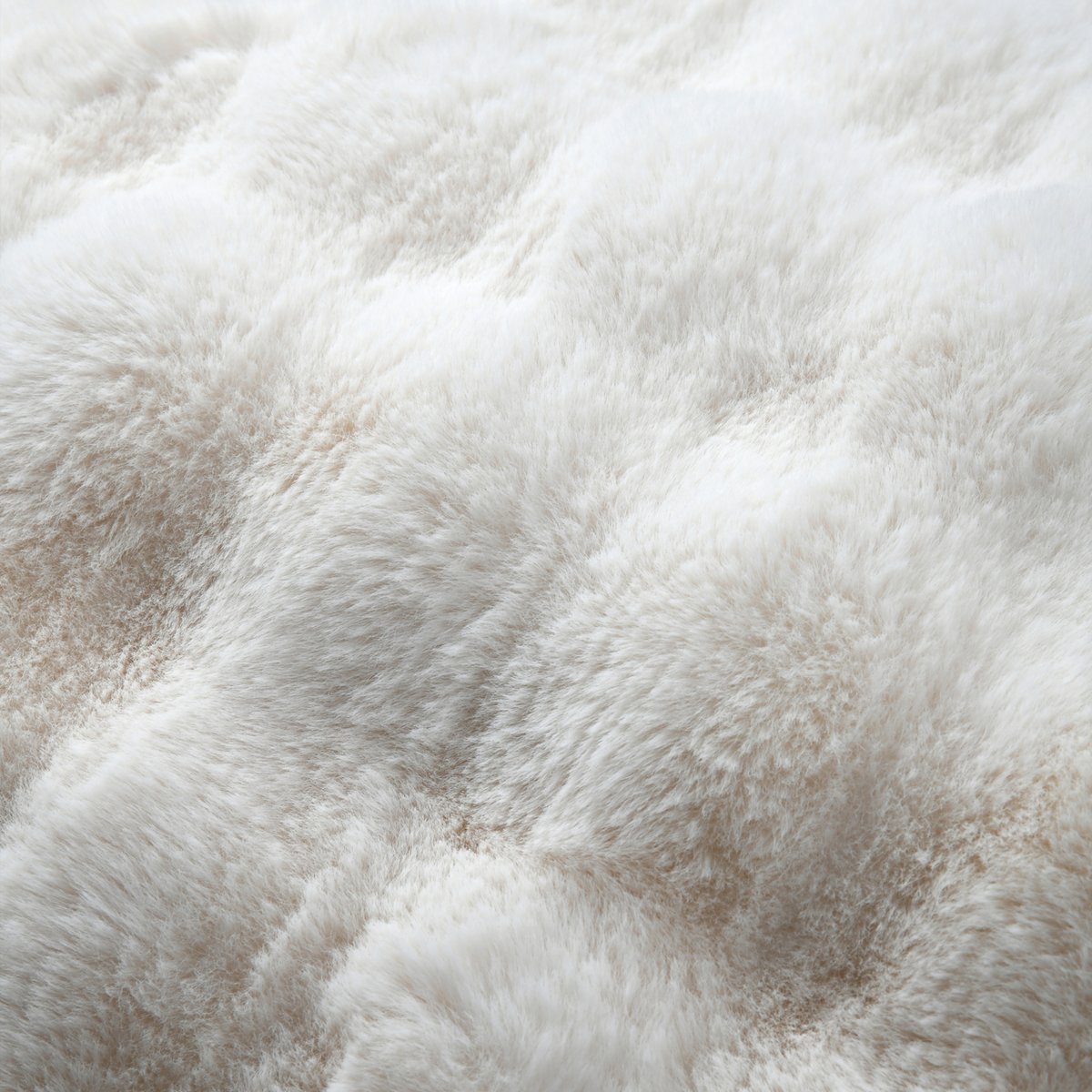 Coussin déhoussable imitation fourrure ecru, LOVELY CASA