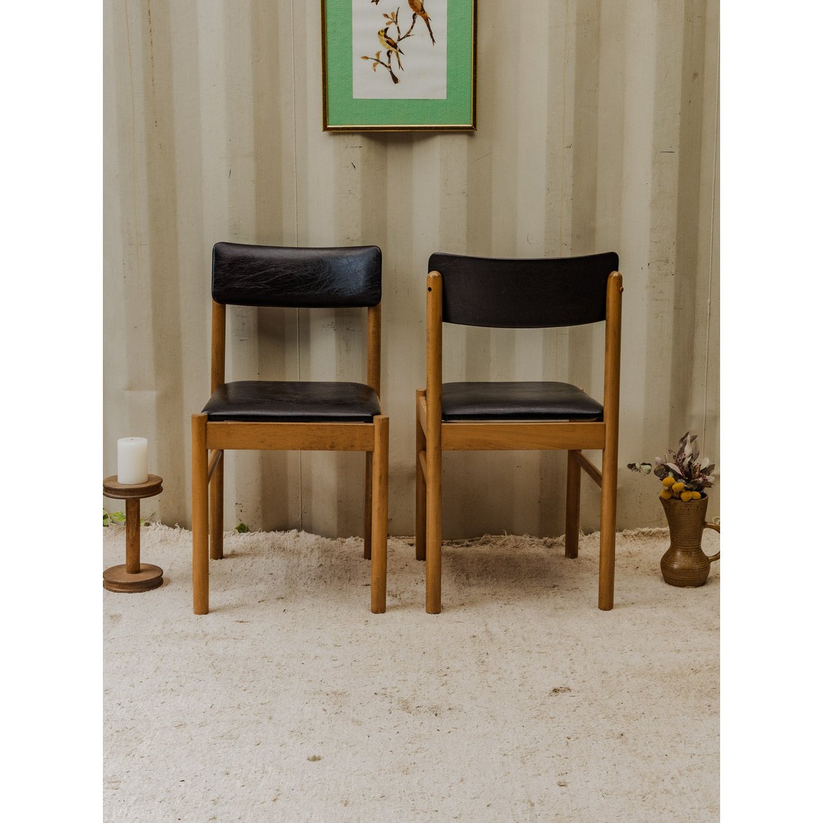 Paire de chaises Baumann en bois et cuir Alma N°1547 - Bon état bois clair, DEBONGOUT