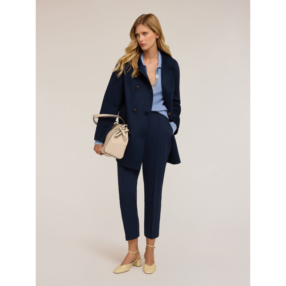 Pantalon regular en tissu crêpe bleu, MOTIVI