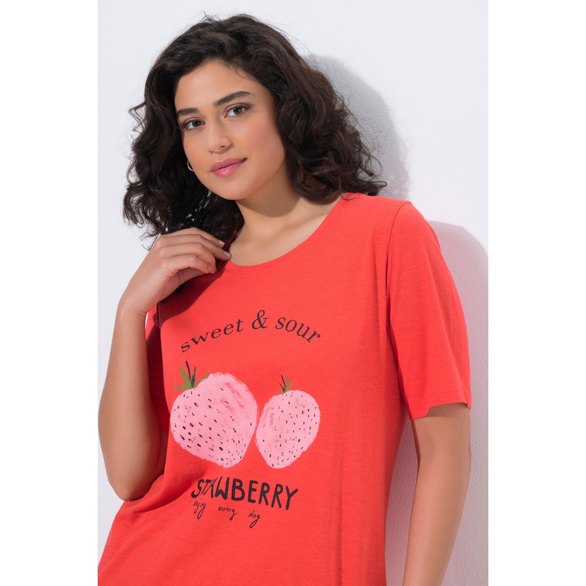T-shirt motif fraises, coupe Classic Fit corail, ULLA POPKEN
