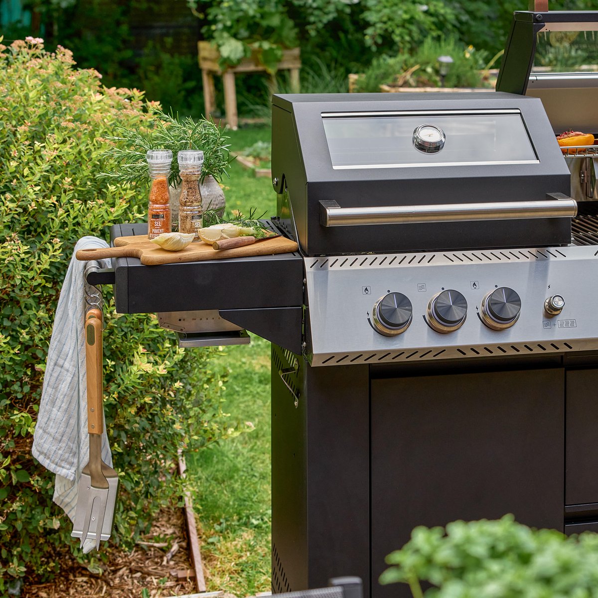 Barbecue en inox, UPSILON noir, NATERIAL