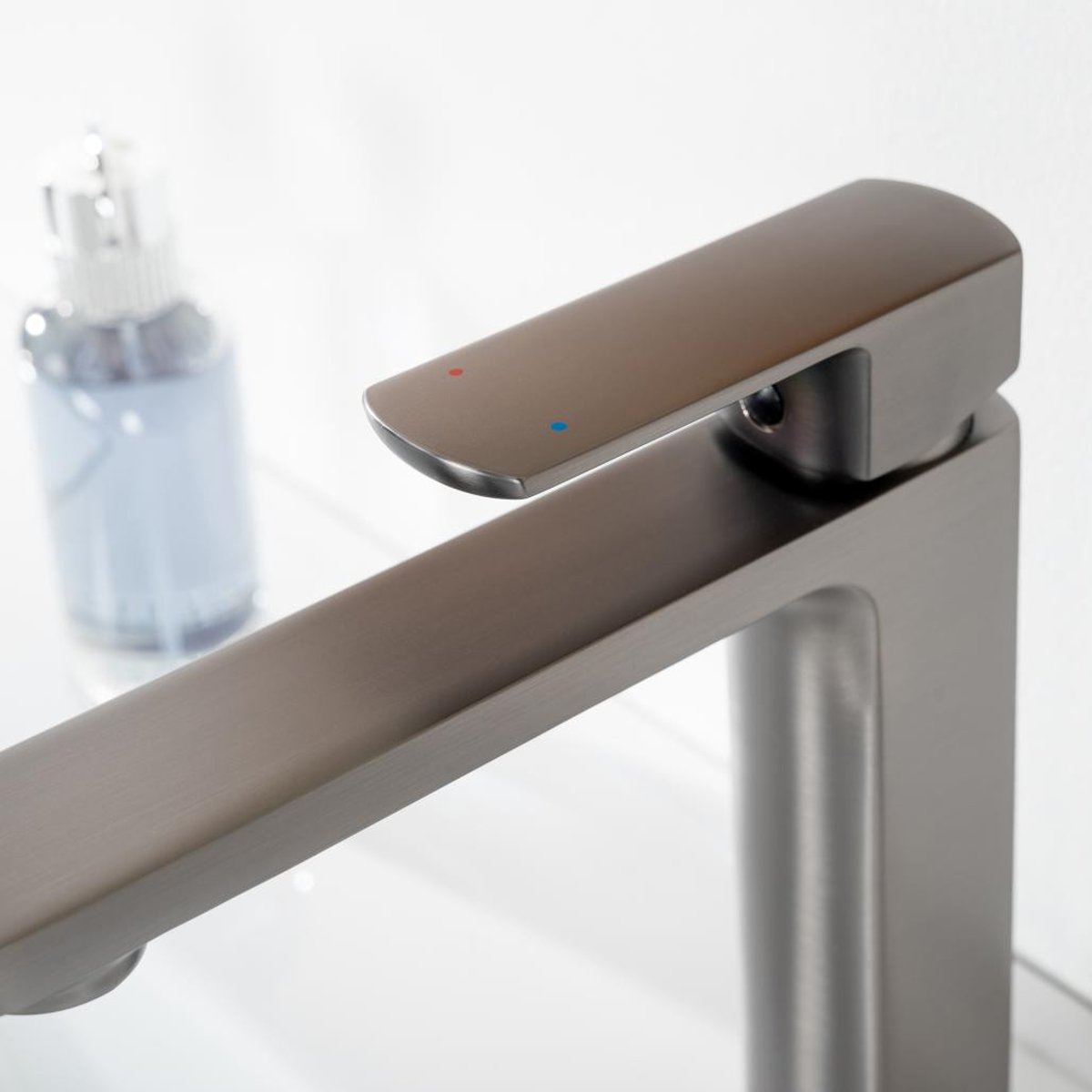 Mitigeur salle bain pour lavabo Louga métal gris, WANDA COLLECTION