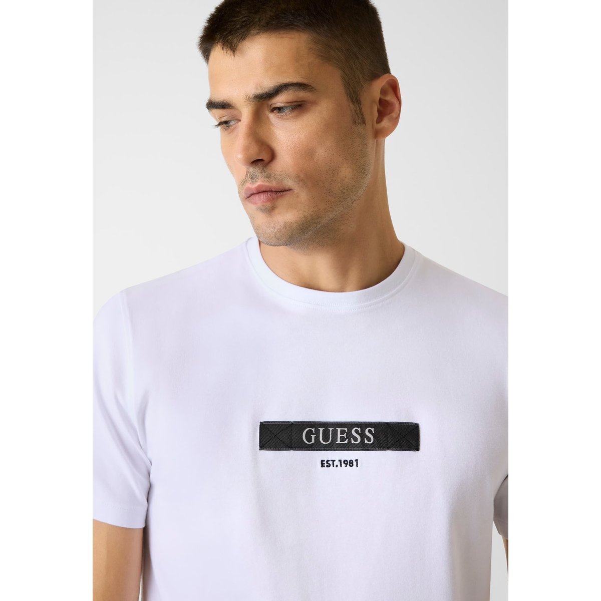 T-Shirt Logo Triangle blanc, GUESS