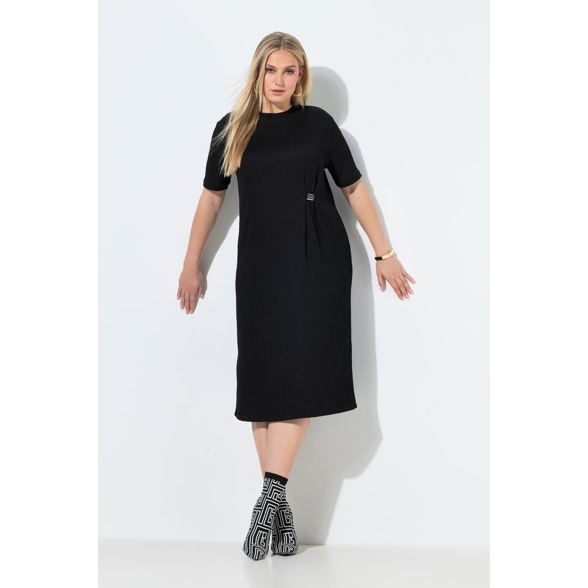 Robe midi oversize, matière texturée noir, ULLA POPKEN