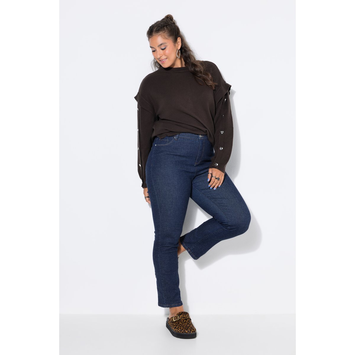 Jean « mom », coupe « wide mom » jean bleu foncé, STUDIO UNTOLD