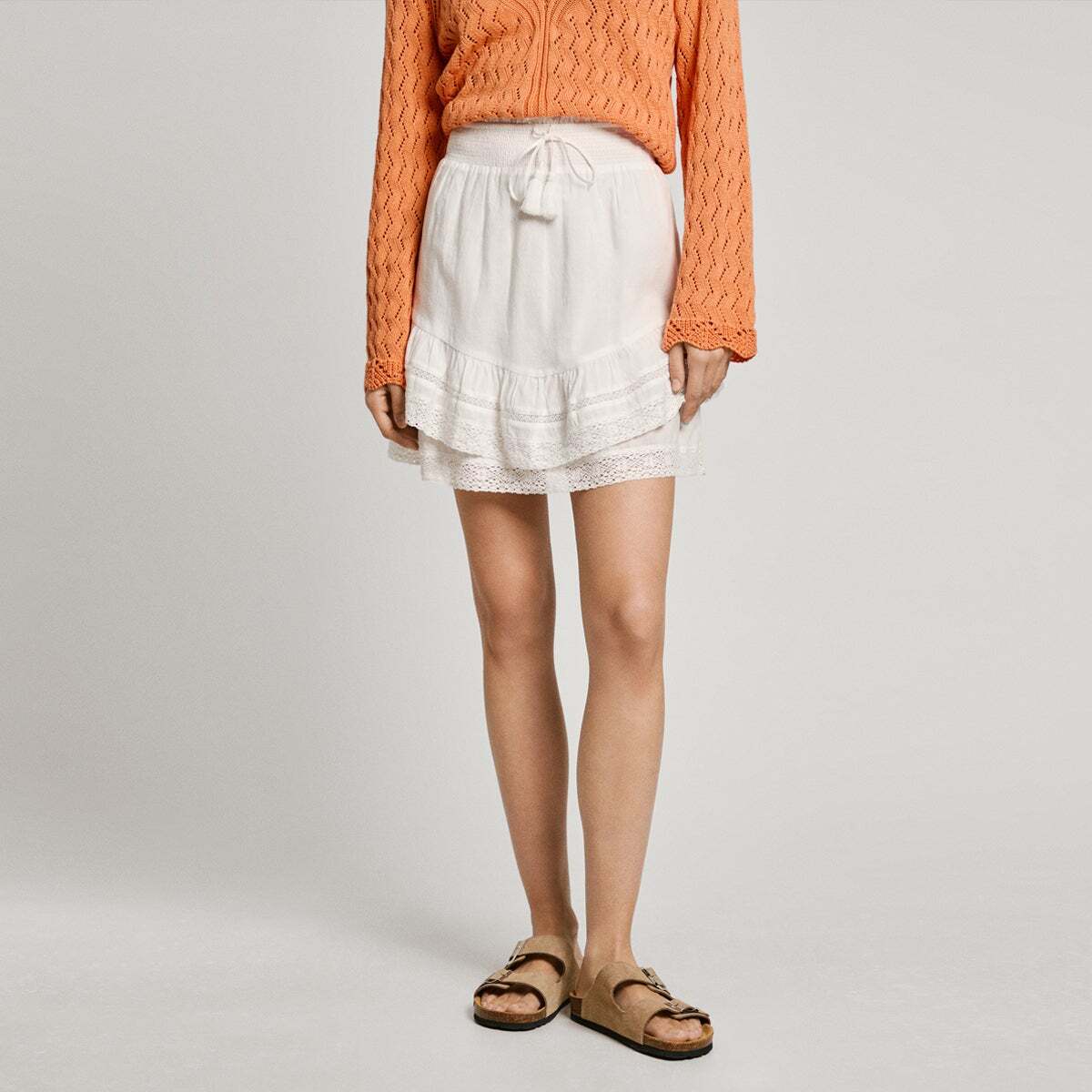 Jupe Courte À Volants Brodés blanc cassé, PEPE JEANS